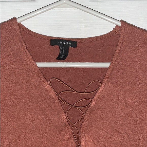 Forever 21 top. - Picture 2 of 2